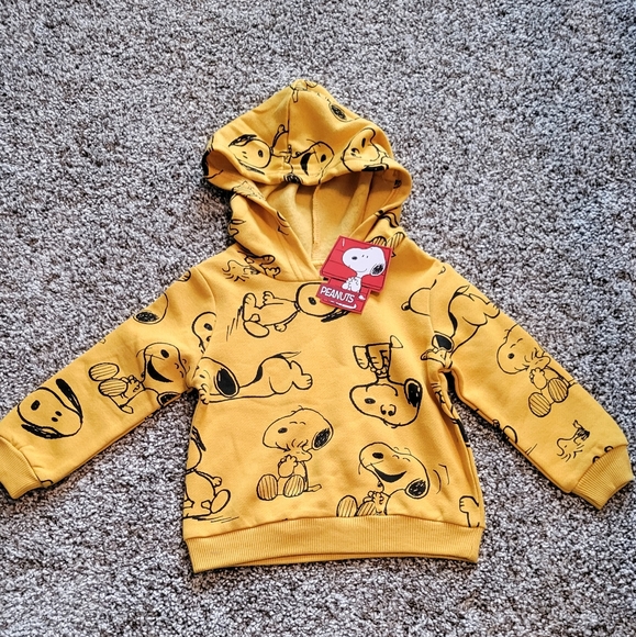 NWT - Snoopy and Woodstock hoody, 18M - Picture 2 of 4